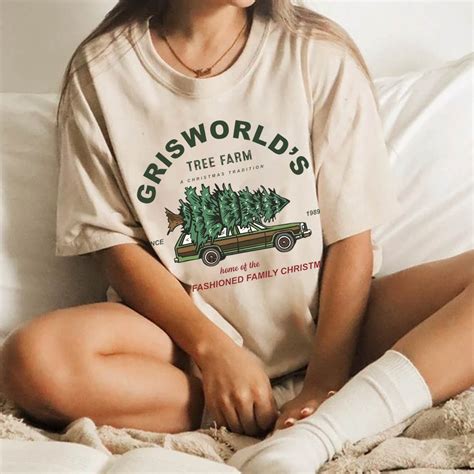 Vintage Griswolds Christmas Tree Farm Top Sweatshirt – Aloverthreads