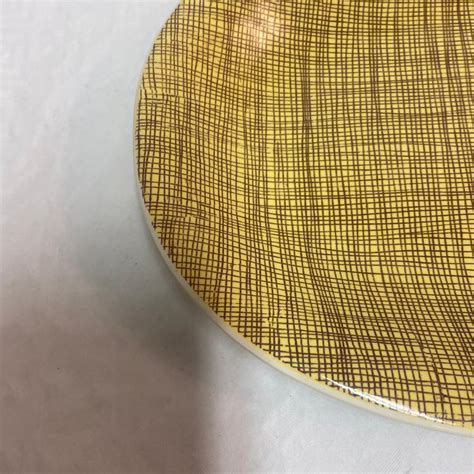 Plat Vintage Années 60 s Villeroy et Boch Couleur Jaune Paille Modéle