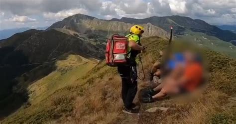 Bagni Di Lucca Escursionisti Soccorsi Con Elicottero A Foce Al Giovo