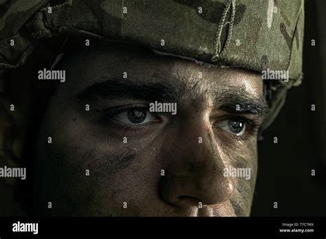 Soldato Uniforme Mimetica Militare Immagini E Fotos Stock Alamy