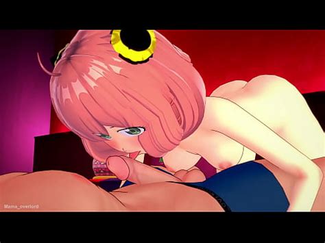 La caliente Anya quiere follar usando su nuevo traje versión adulta XVIDEOS