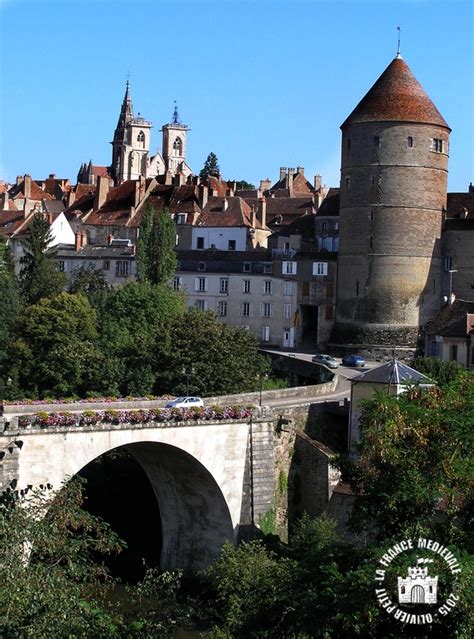 LA FRANCE MEDIEVALE SEMUR EN AUXOIS 21 Château fort et fortifications