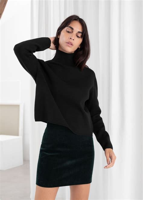 Cropped Relaxed Fit Turtleneck Black Turtlenecks And Other Stories