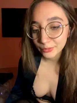 WildVanilleXTRA Naked Stripping On Cam For Live Porn Video Show SexyClubX