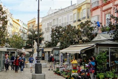 Plaza De Las Flores En Cadiz Viajar Es Vida Blog De Viajes