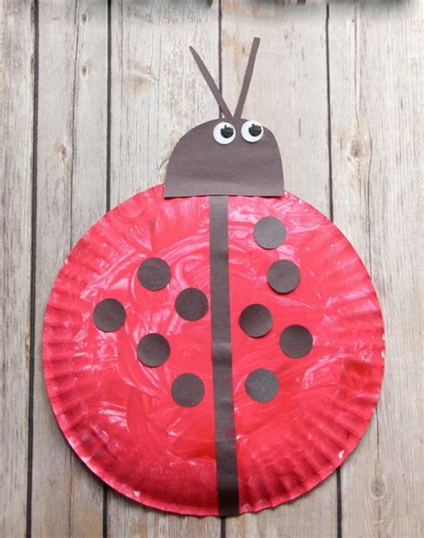 Super Adorable Preschool Ladybug Crafts | FKAkidstv