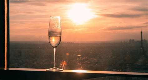 🍷 The 5 Best Paris Wine Tours [2023 Reviews] | World Guides To Travel