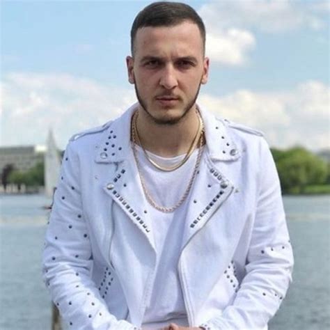 Mozzik :: maniadb.com