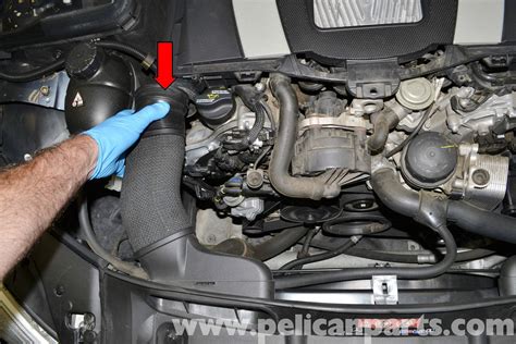 Mercedes-Benz W204 Engine Cover Removal - (2008-2014) C250, C300, C350 | Pelican Parts DIY ...