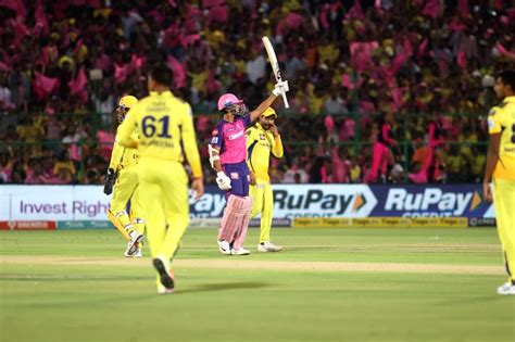 Jaipur : Rajasthan Royals' Yashasvi Jaiswal celebrates his half-century