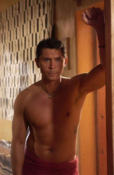 Picture Of Lou Diamond Phillips