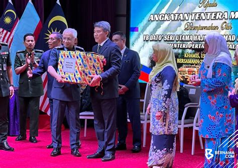 Bernama On Twitter Aidilfitri Menteri Pertahanan Datuk Seri