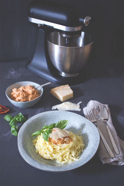 Kitchenaid Meets Pasta Frische Spaghetti Mit Ricotta Tomaten Pesto