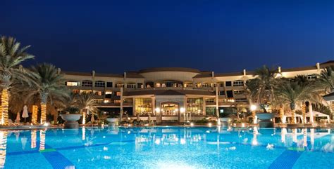 Weekend at Al Raha Beach Hotel in Abu Dhabi | Weekend ideas for the UAE