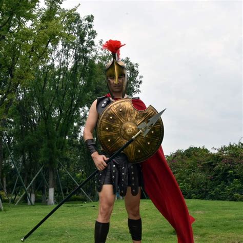 Trojan Costume Paradetips