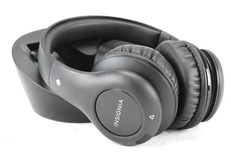 Insignia™ Over The Ear Wireless Headphones In Black