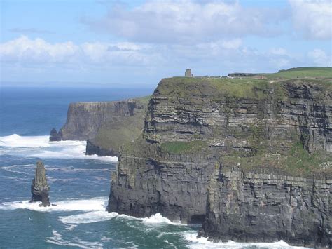 Cliffs of Moher Ireland Wallpapers - 4k, HD Cliffs of Moher Ireland ...