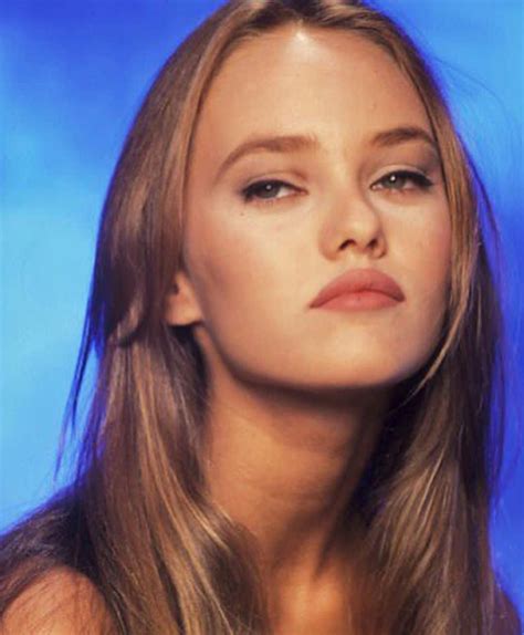 Vanessa Paradis 90s Vanessa Paradis Makeup Looks Vanessa