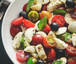 Tomato, Basil and Bocconcini Salad