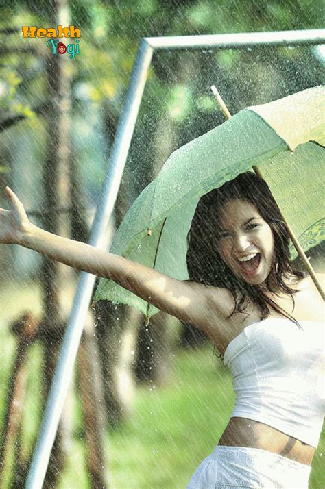 11 Best Hair Care Tips In Rainy Season Health Yogi