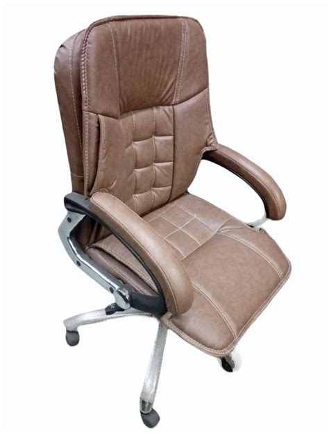 Rexine Medium Back Boss Office Chair Fixed Arm At Rs In Ghaziabad