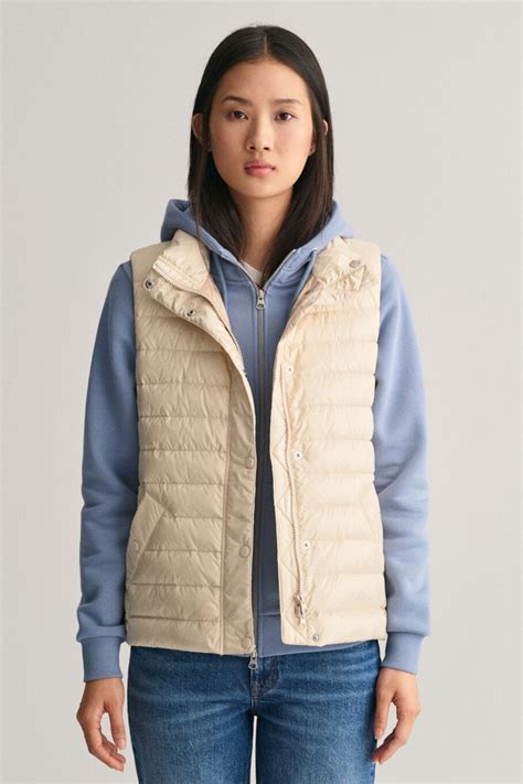 Vesta Gant Light Down Vest Soft Oat Gant Cz