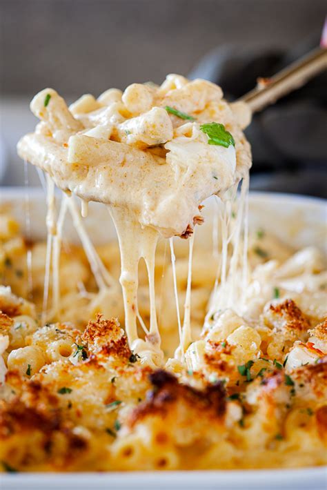 Lobster Mac and Cheese - Simply Delicious