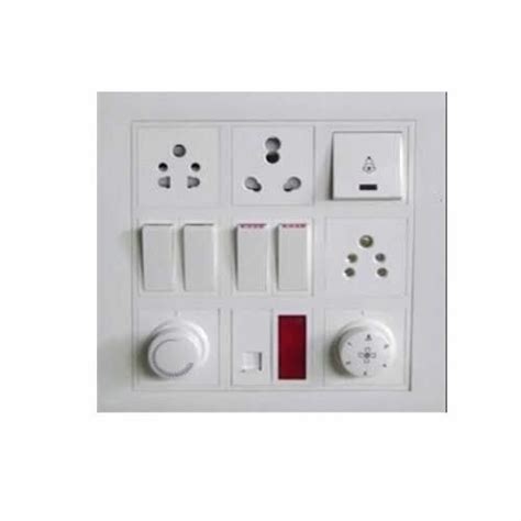 3 Pin Socket Modular Switch Board Polycarbonate Used For Electrical