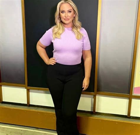 This Mornings Josie Gibson Branded A Goddess As She Displays Curves