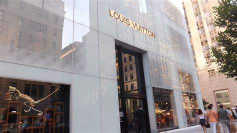 Shopping Now Louis Vuitton Th Avenue New York Th Avenue Louis