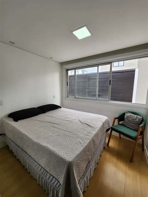 Apartamento Na Rua Nilo Cairo Centro Em Curitiba Por R