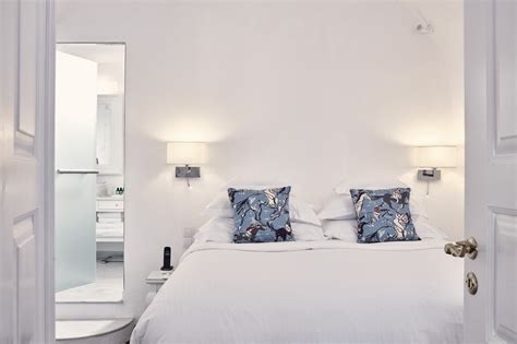 Canaves Oia Suites, Luxury Hotel in Santorini | Small Luxury Hotels of ...