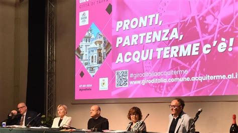 Acqui Terme Si Veste Di Rosa Per Il Giro E Incontra I Campioni La Stampa