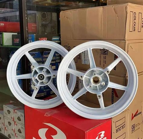 Velg Rcb Vrosi Brt On Carousell