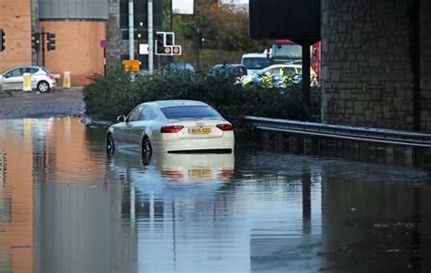 UK floods map latest: Where in UK is flooded right now, What roads and train lines closed ...