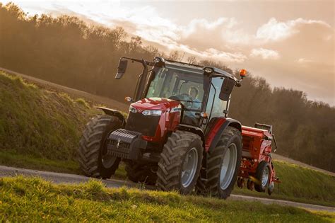 Massey Ferguson 5700 Series Tractor | Colpron Equipment Inc.