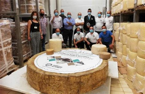 Pecorino a Nuoro realizzato quello più grande del mondo