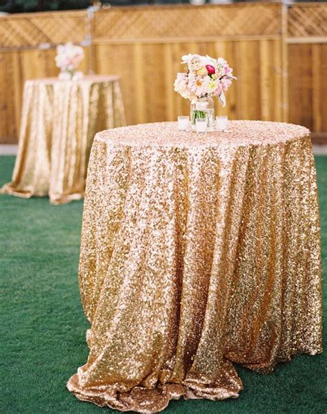 Gallery: gold glitter wedding tablecloth ideas - Deer Pearl Flowers