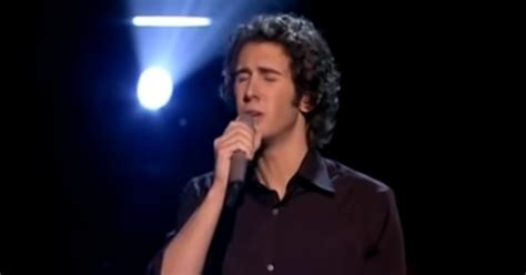 Josh Groban Sings ‘Broken Vow’ To A Very Happy Crowd ...