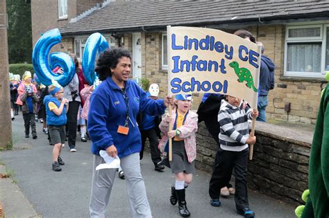 Lindley Infant School Celebrates 60th Birthday Yorkshirelive