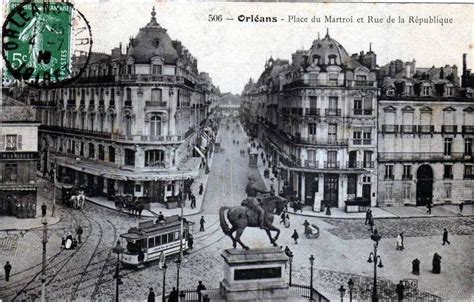 Orleans Orleans Loiret Place Du Martroi Et Rue De La Republique