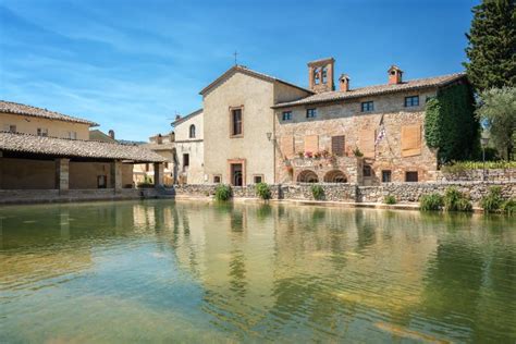 Hot Springs Bath in the Village of Bagno Vignoni, Tuscany Italy Stock ...