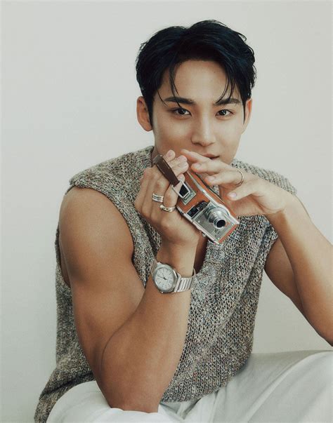 Seventeens Mingyu Wows Fans With Stunning Visuals In New Photoshoot