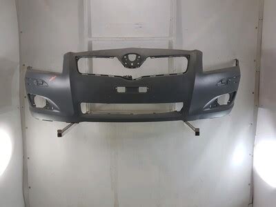 Front Bumper Used Toyota Avensis Gpa