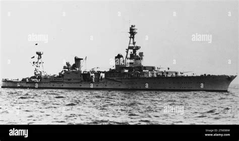 USS Houston (CA-30) underway c1940 Stock Photo - Alamy