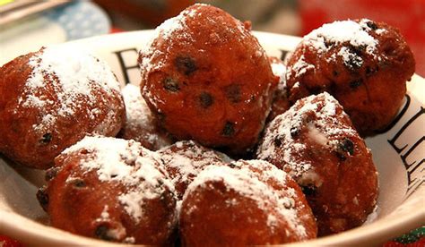 Oliebollen A Dutch New Years Tradition Expatshaarlem