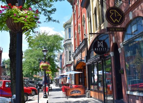 16 Chamring Small Towns In Pennsylvania You Might Just Want To Move To Purewow