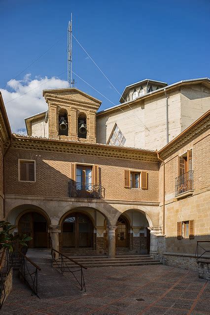 basílica de Nuestra Señora del Puy Estella D720 549 18 08 Flickr