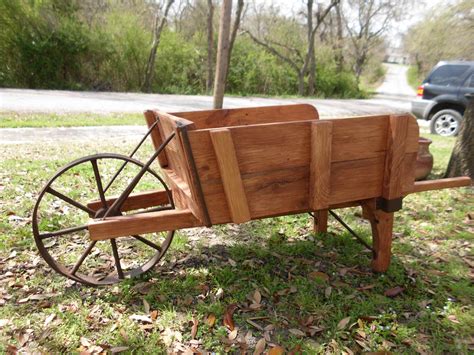 Wooden Wheelbarrow For Plants Brouettes Jardins Grange