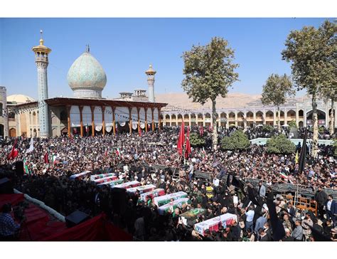 Iran 2 Condanne A Morte Per L Assalto Al Santuario Di Shiraz